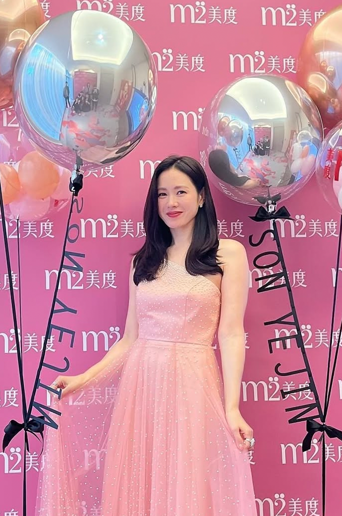 粉絲拍下的孫藝珍瞬間