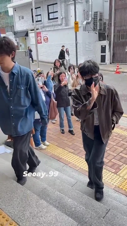 Cuplikan di balik layar dari Kim Seonho