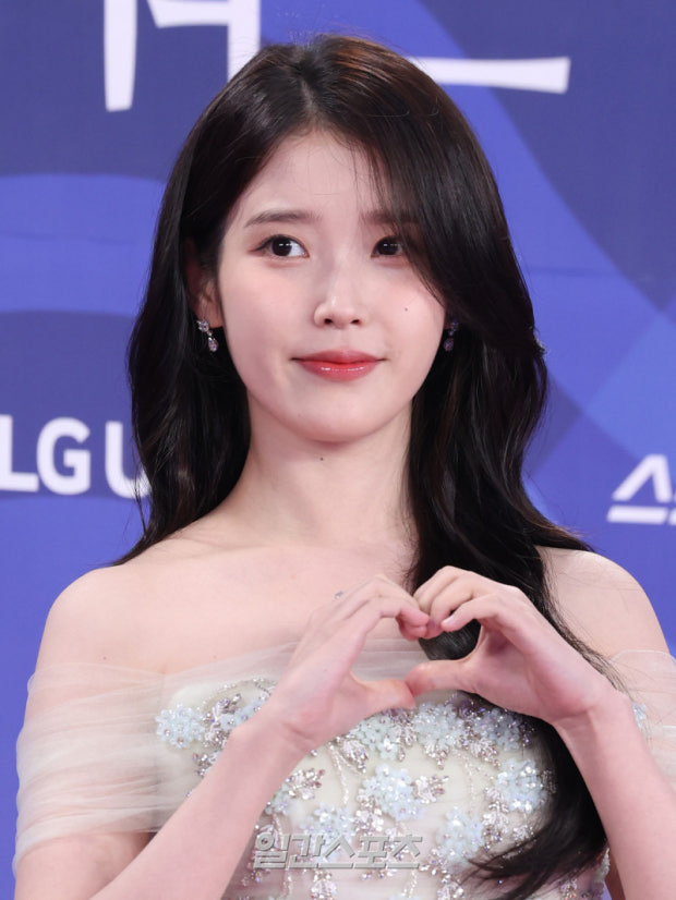 Recent activity shot of IU