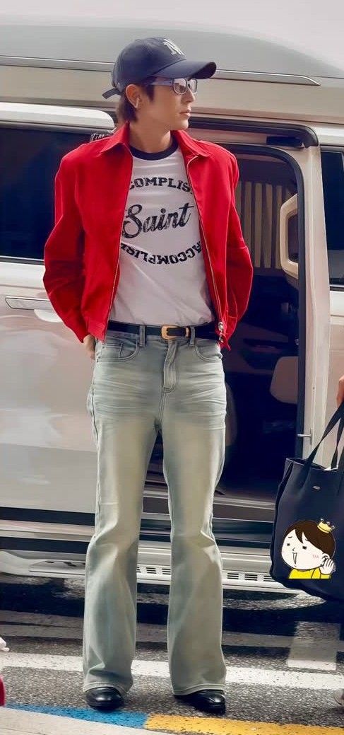 Latest photo of Lee Joongi