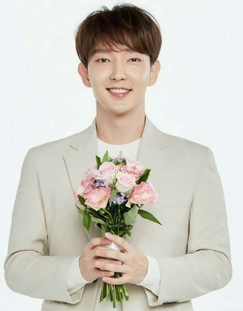 Latest photo of Lee Joongi