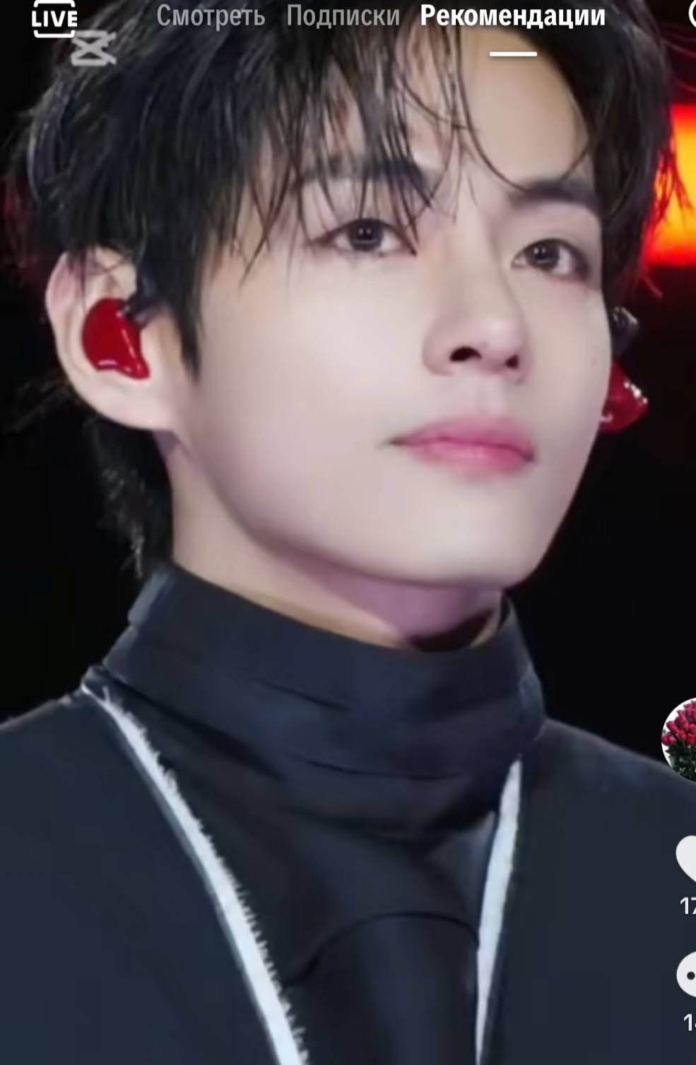 김태형 (뷔)의 최신 사진