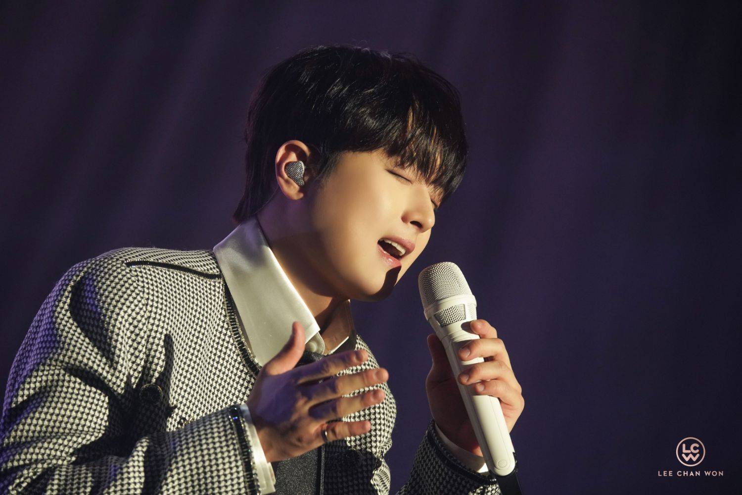 李灿元的最新照片