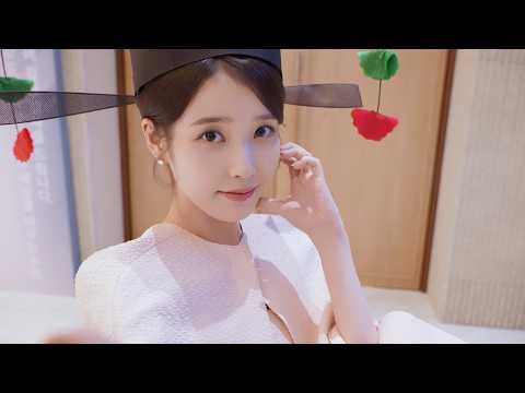 Foto kegiatan terbaru dari IU