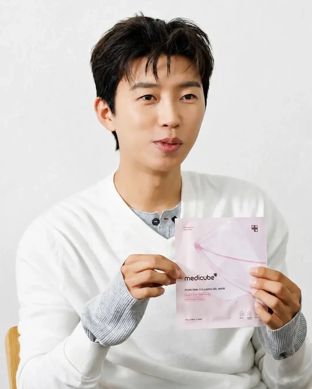 Foto kegiatan terbaru dari Lim Youngwoong