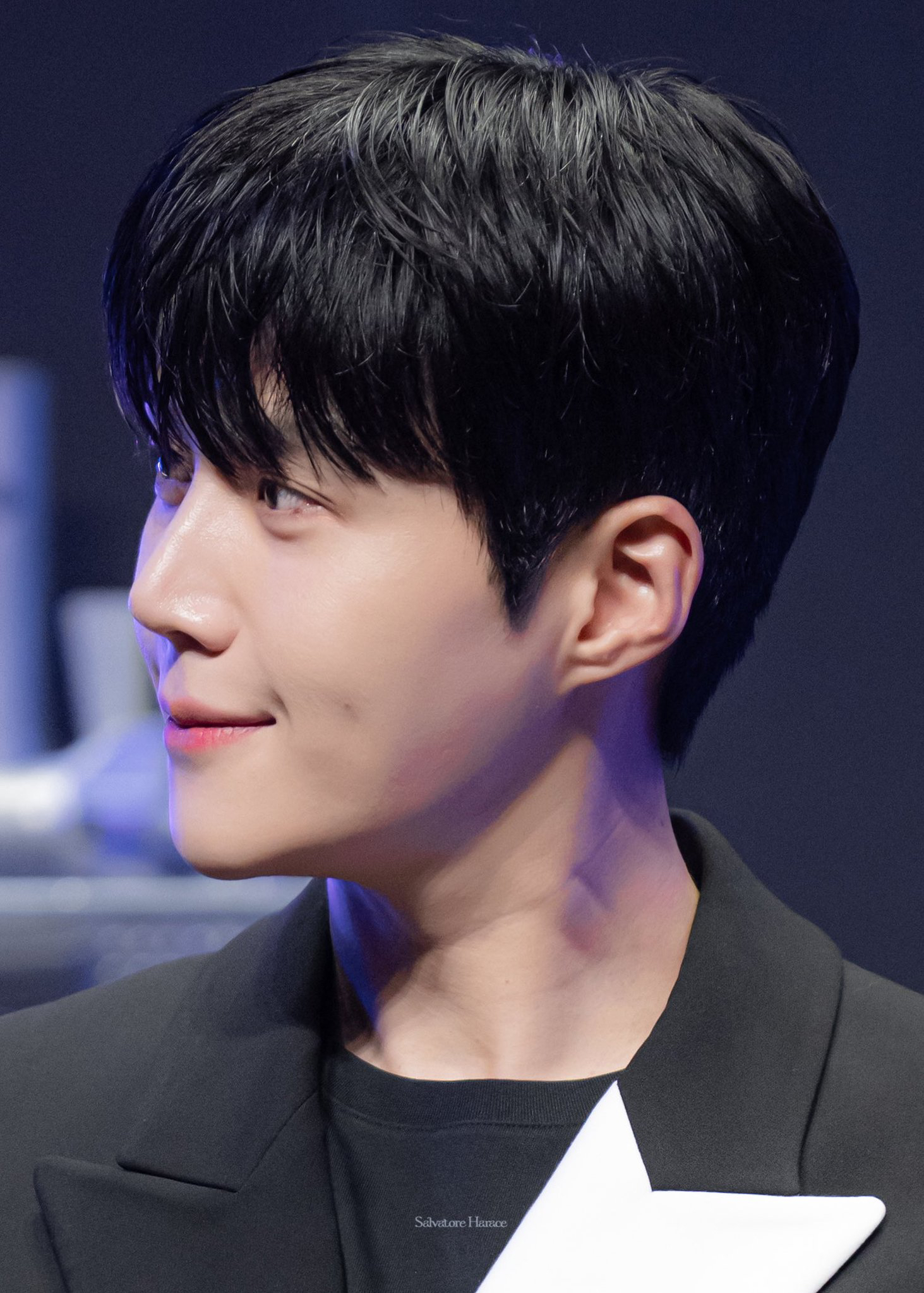 Behind-the-scenes cut of Kim Seonho