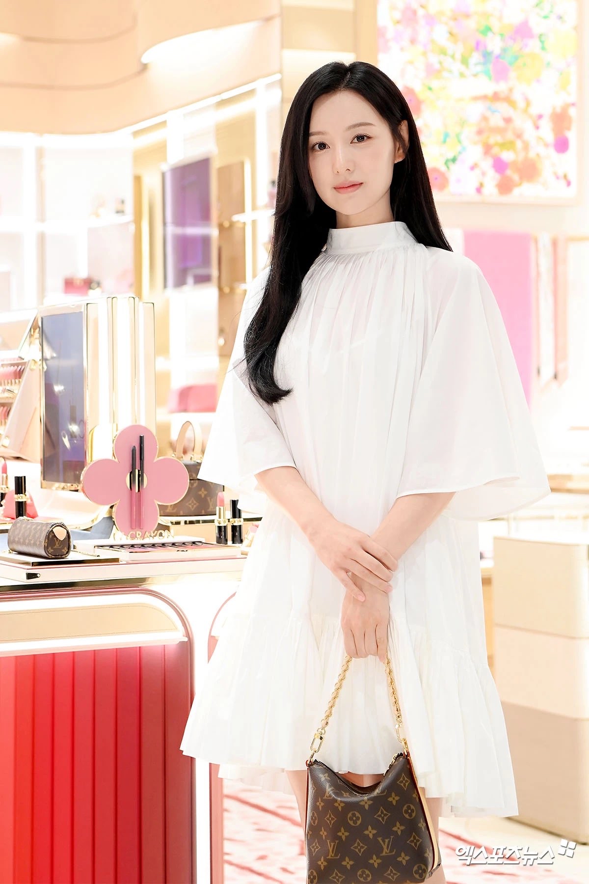 Latest photo of Kim Jiwon