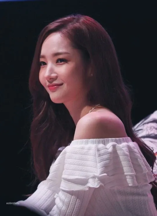박민영 최근 활동샷