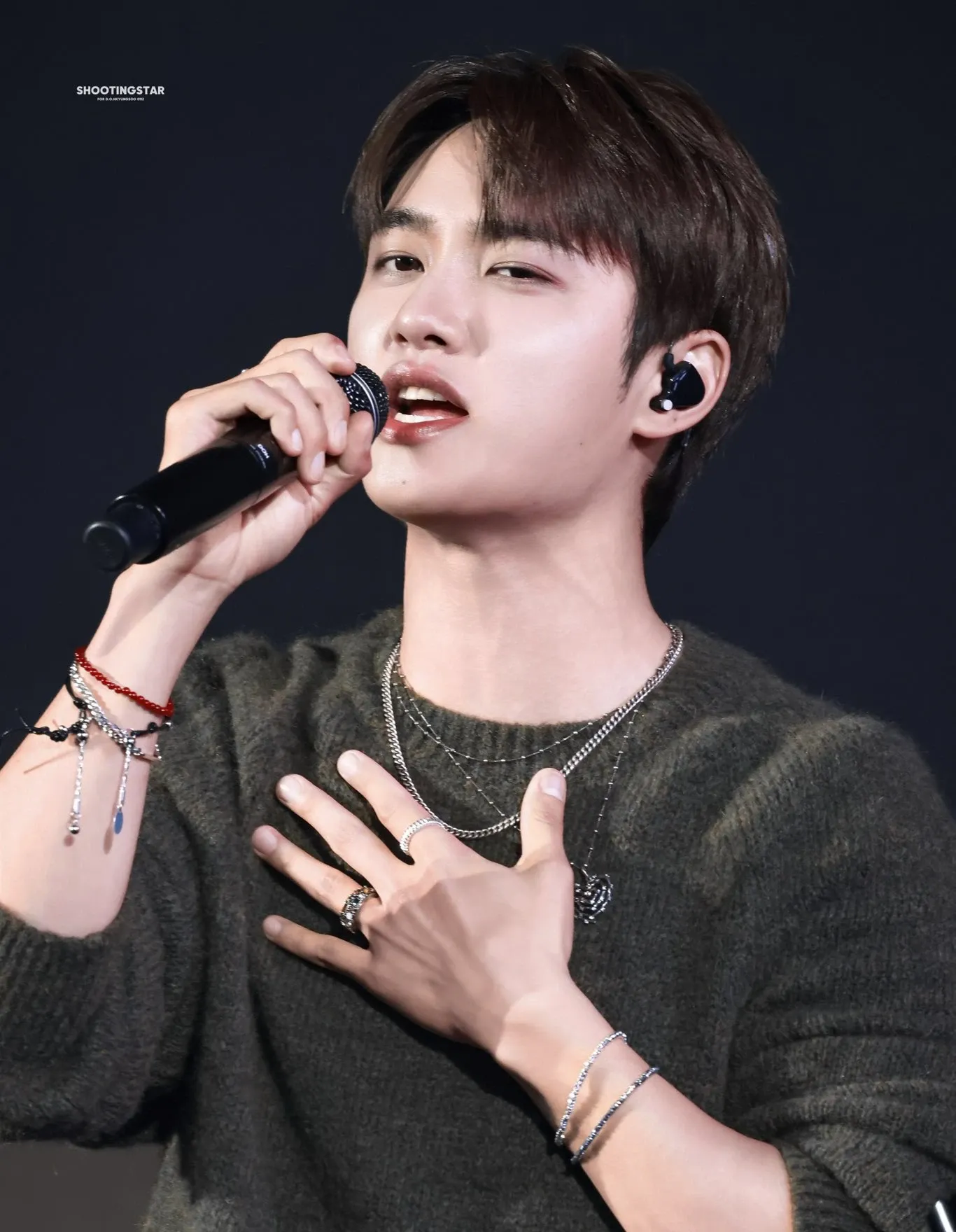 Foto terbaru dari Doh Kyungsoo (D.O.)