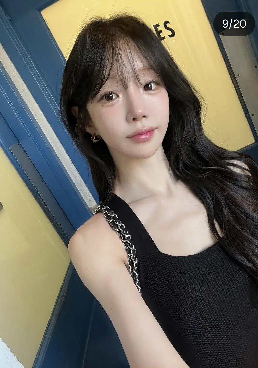 Behind-the-scenes cut of Yeon Yuri