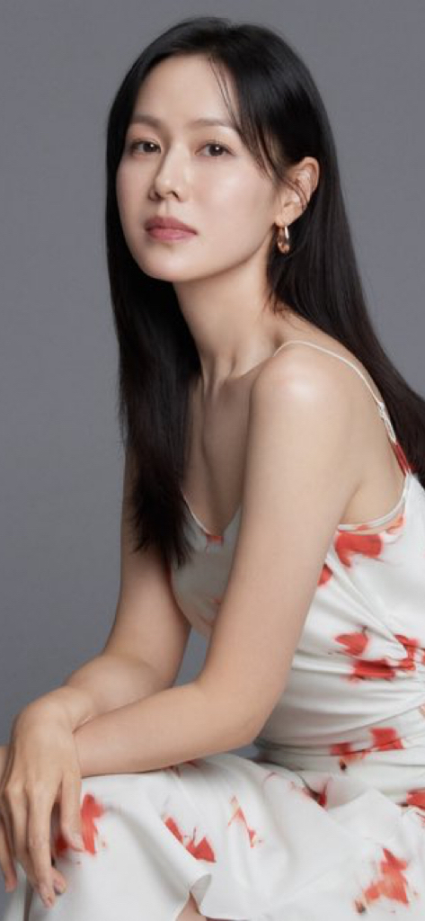 Momen yang diabadikan oleh penggemar Son Yejin