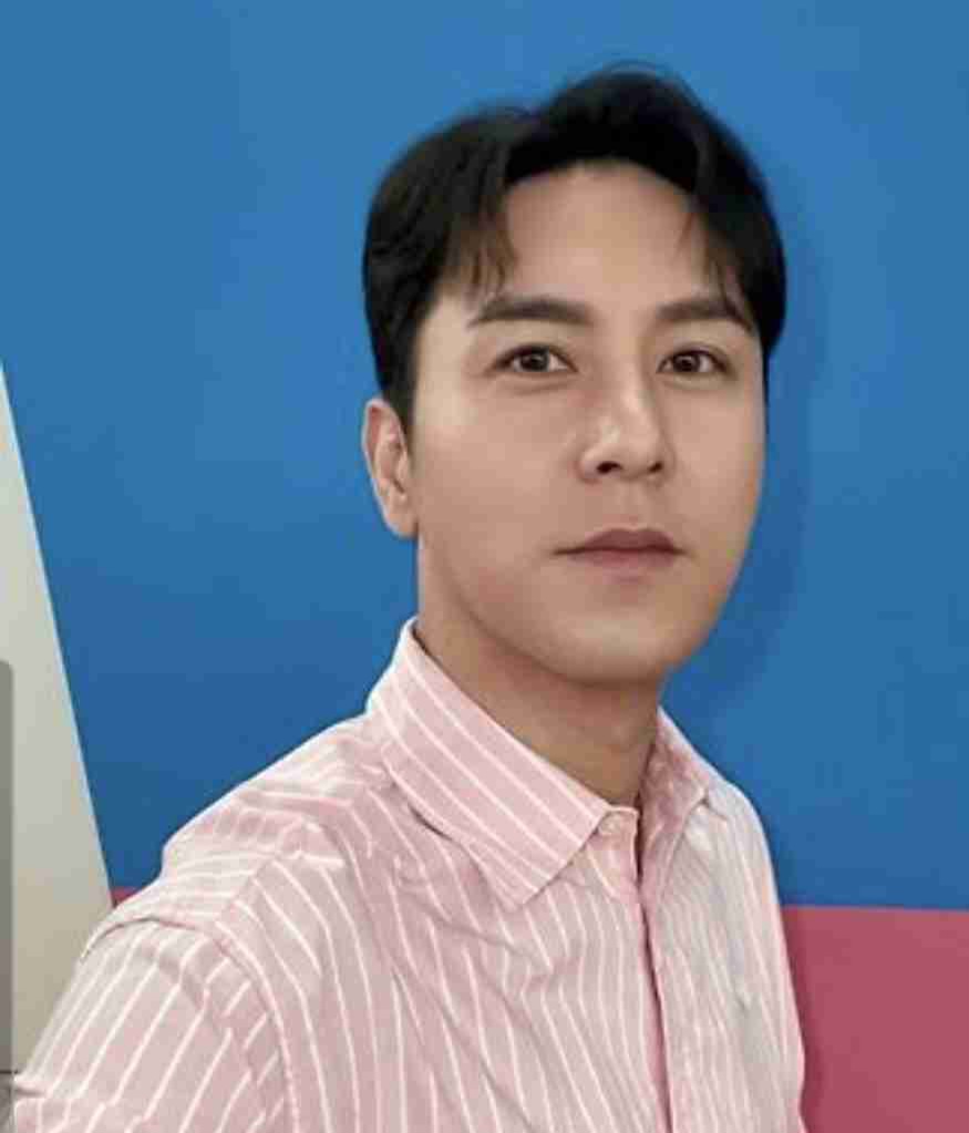 チャン・ミンホの最近の活動ショット