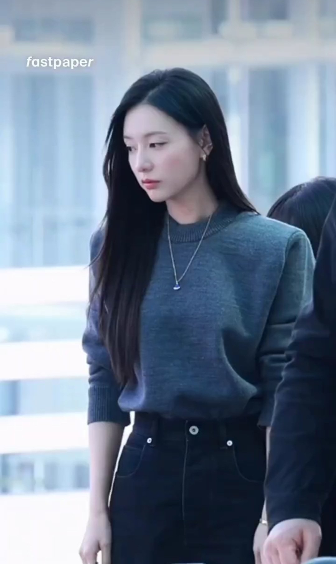 김지원의 팬들이 직접 만든 특별한 배경화면