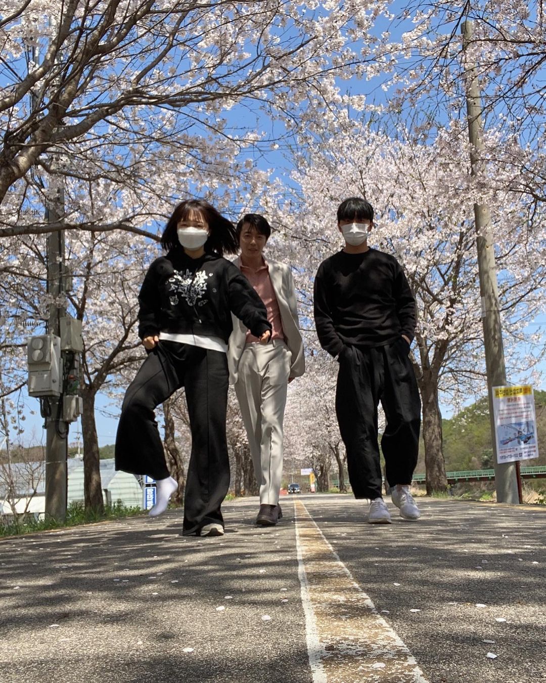 A moment captured by a fan of Kim Jaewook