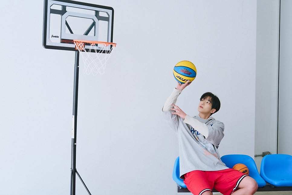 Cuplikan di balik layar dari Rowoon