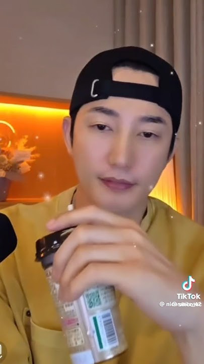 Emotional wallpaper shared by fans for Park Sihoo