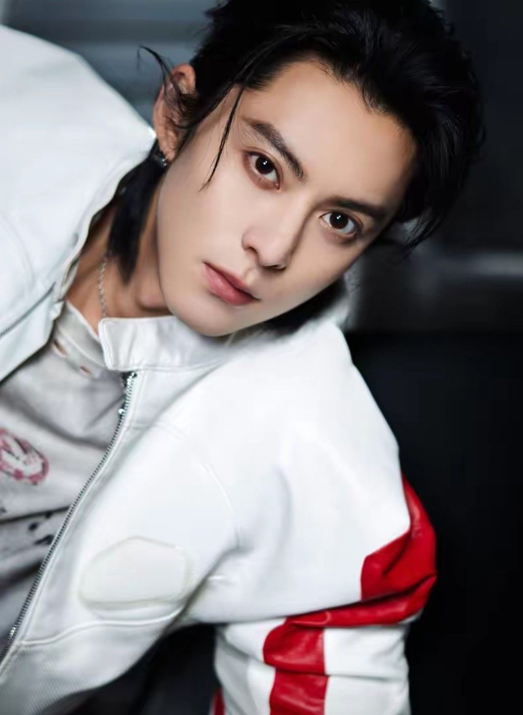 Latest photo of Dylan Wang