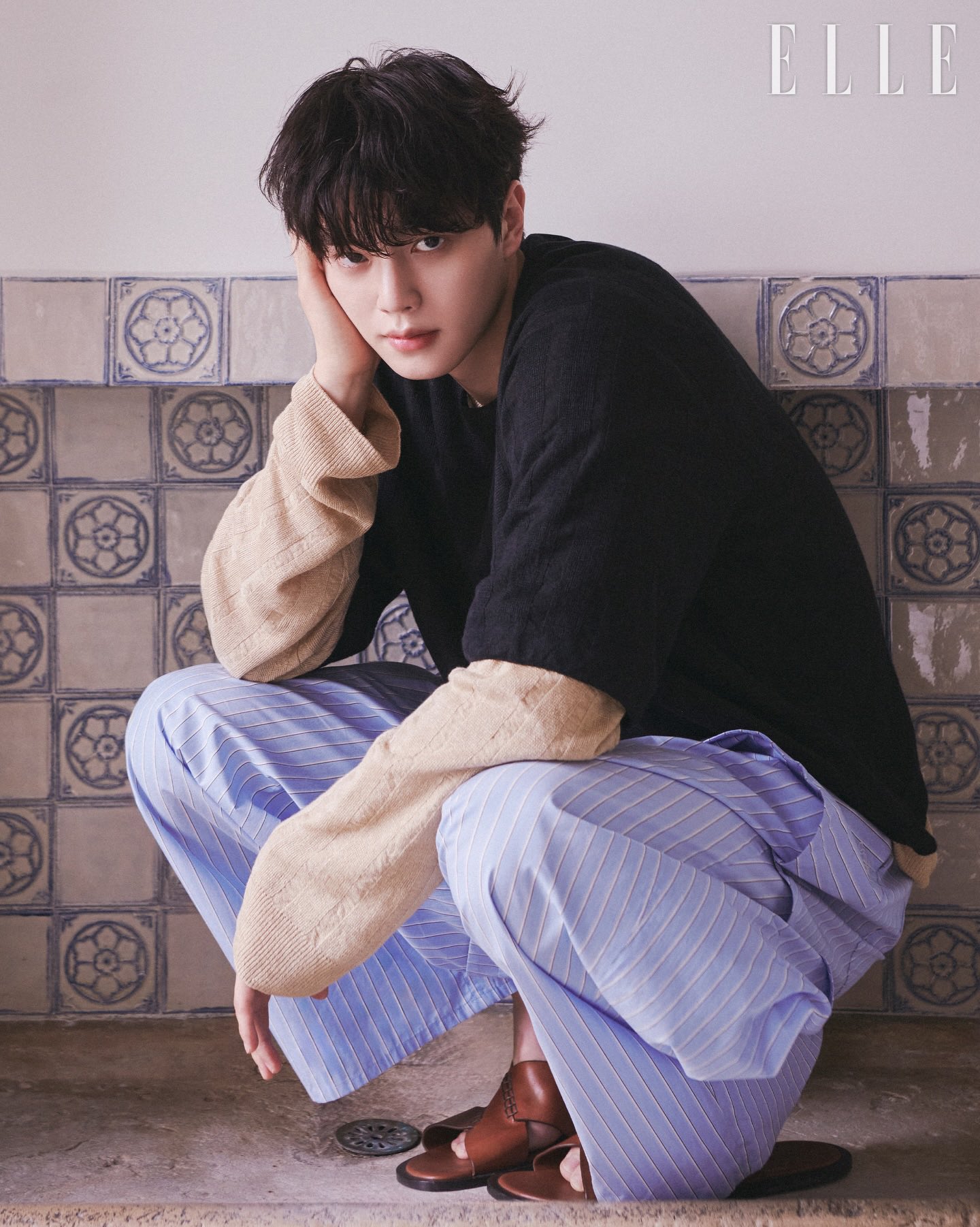 Latest photo of Song Kang