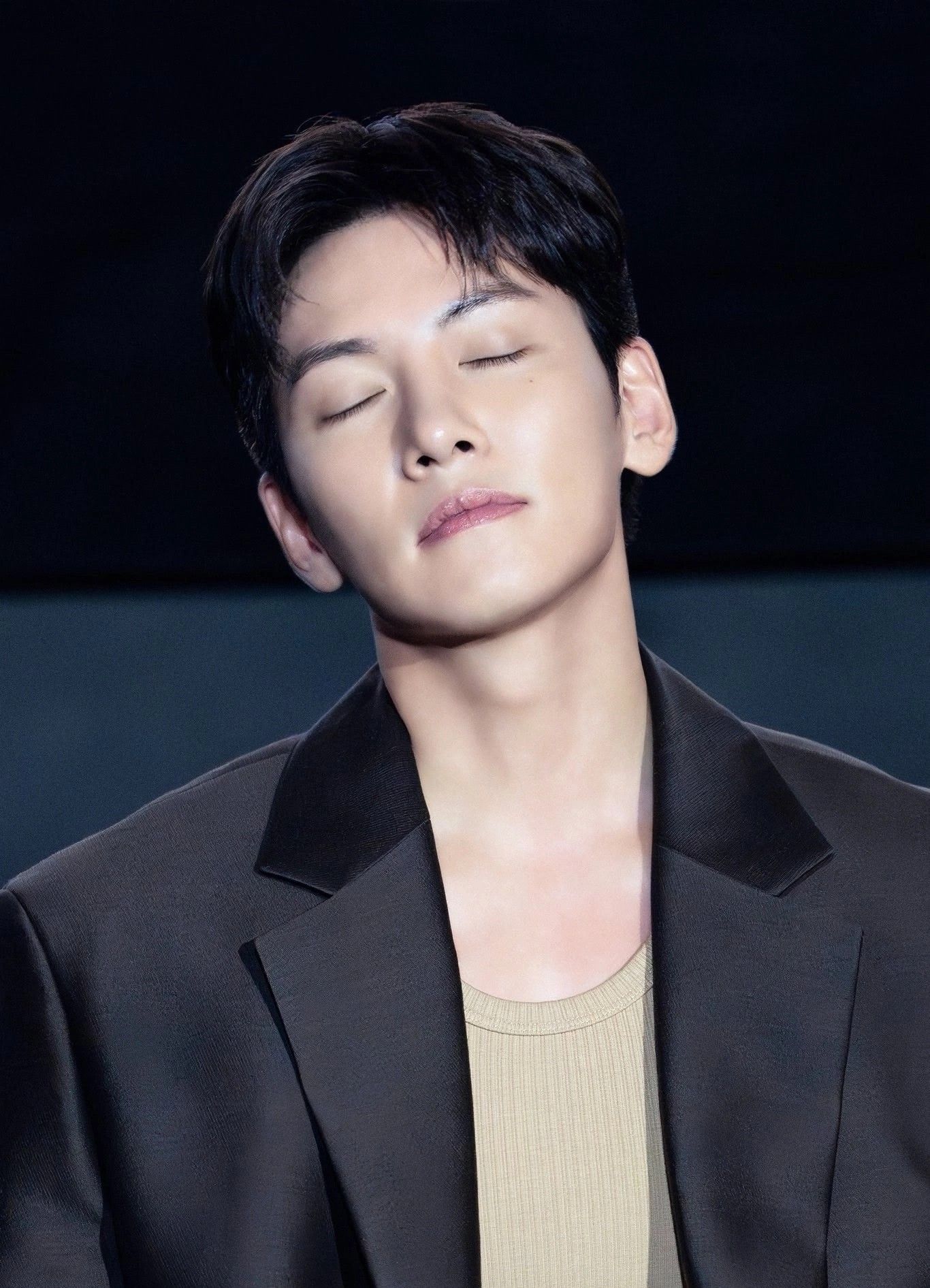 Recent activity shot of Ji Changwook