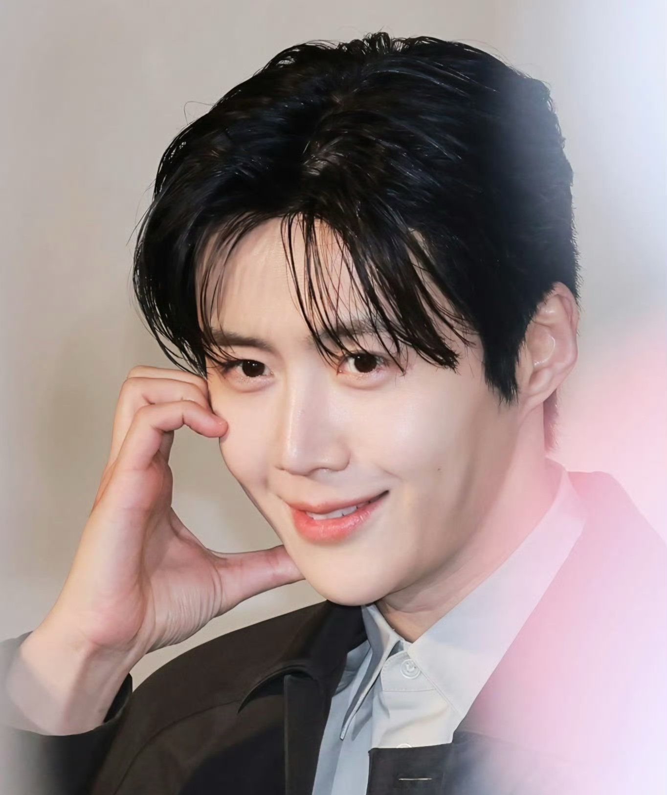 Recent activity shot of Kim Seonho