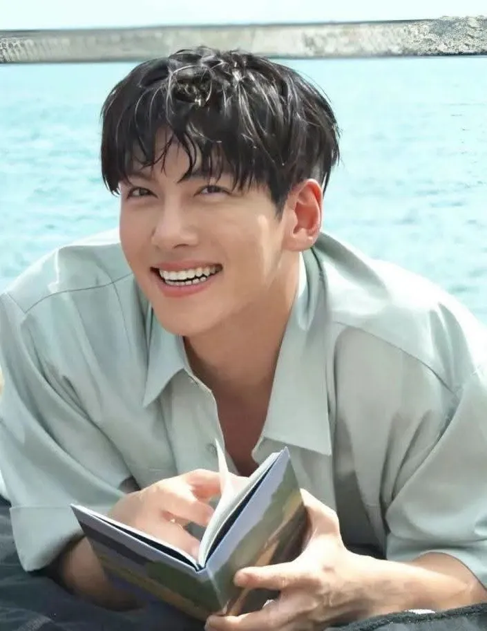 Latest photo of Ji Changwook