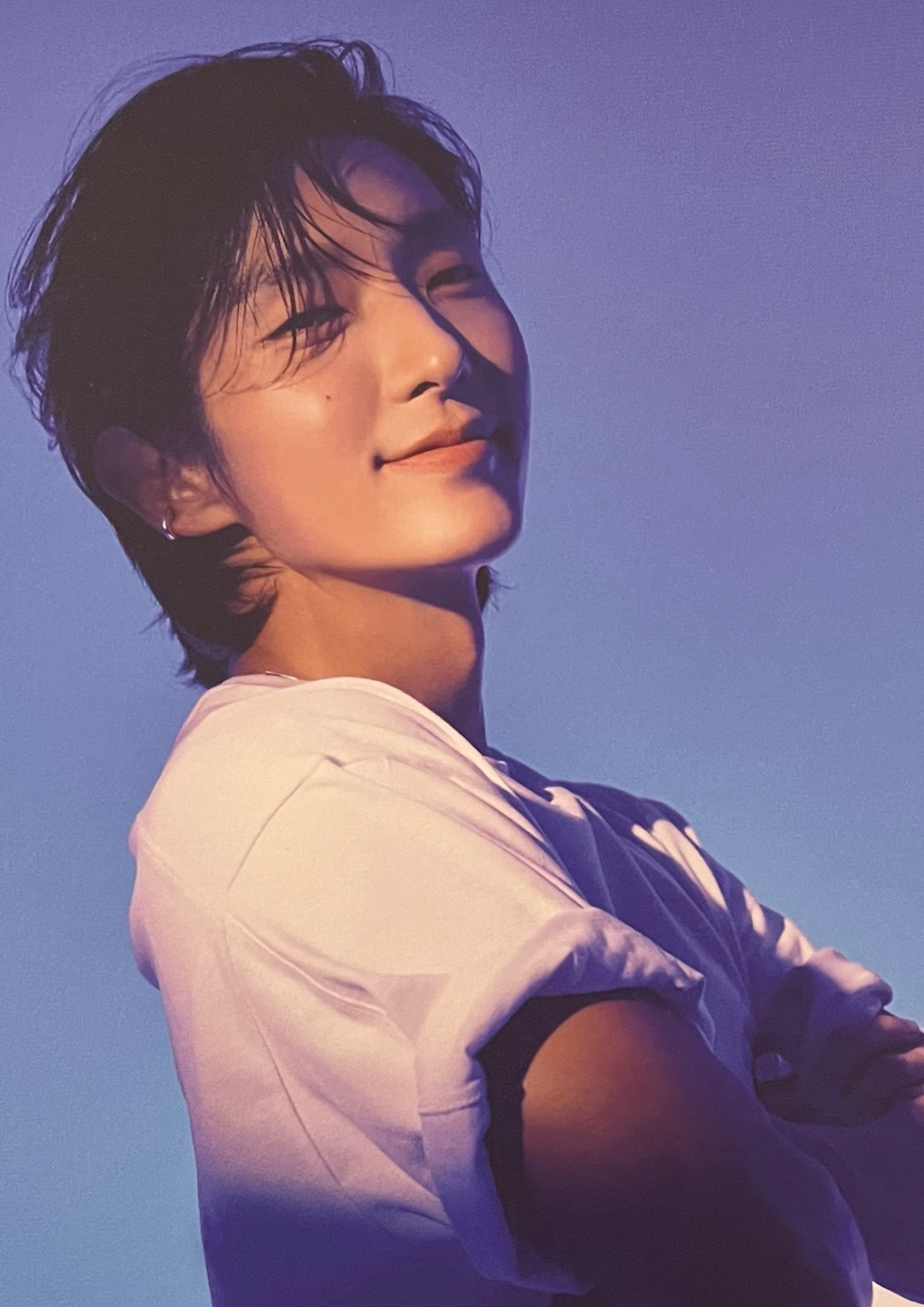 Behind-the-scenes cut of Lee Joongi