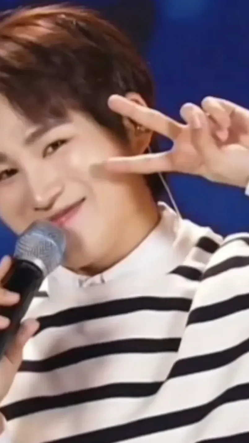 Kim Heejae background image recommended by Choeaedol Celeb fandom