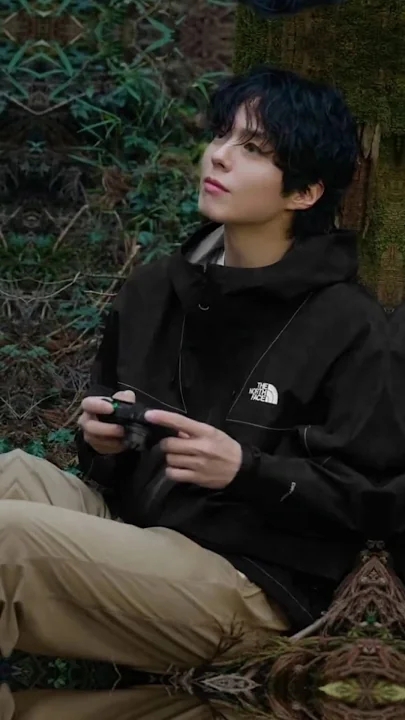 パク・ボゴムのためにファンが共有した感性壁紙