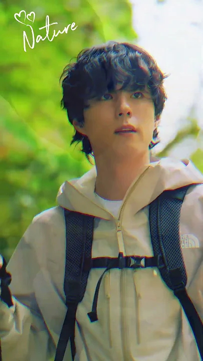 A moment captured by a fan of Park Bogum