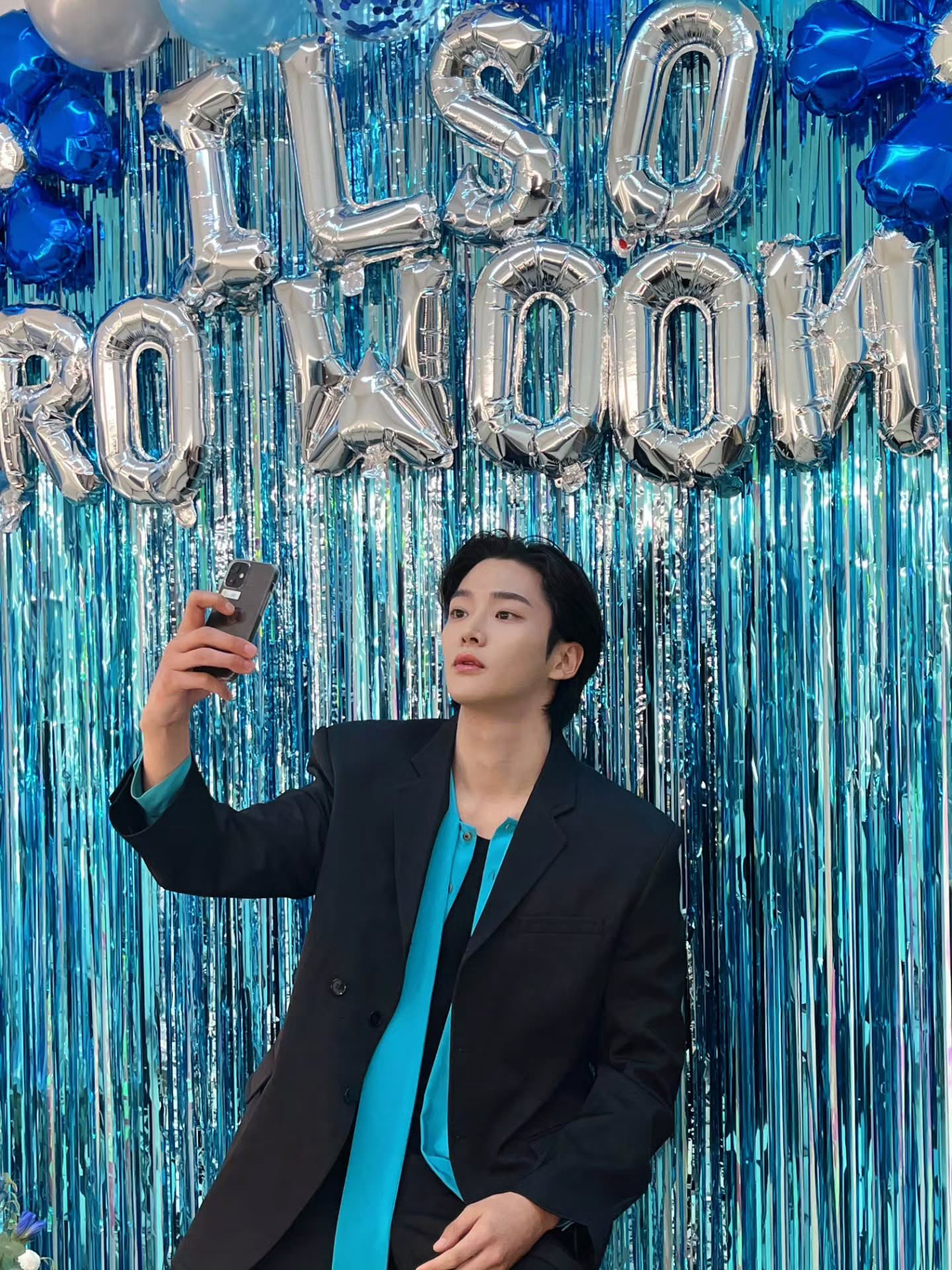 Momen yang diabadikan oleh penggemar Rowoon