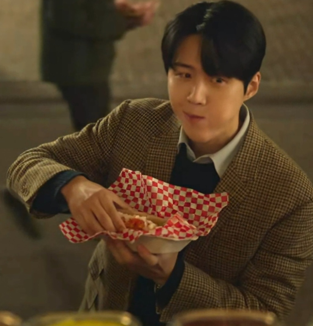 金宣虎的近期活動照