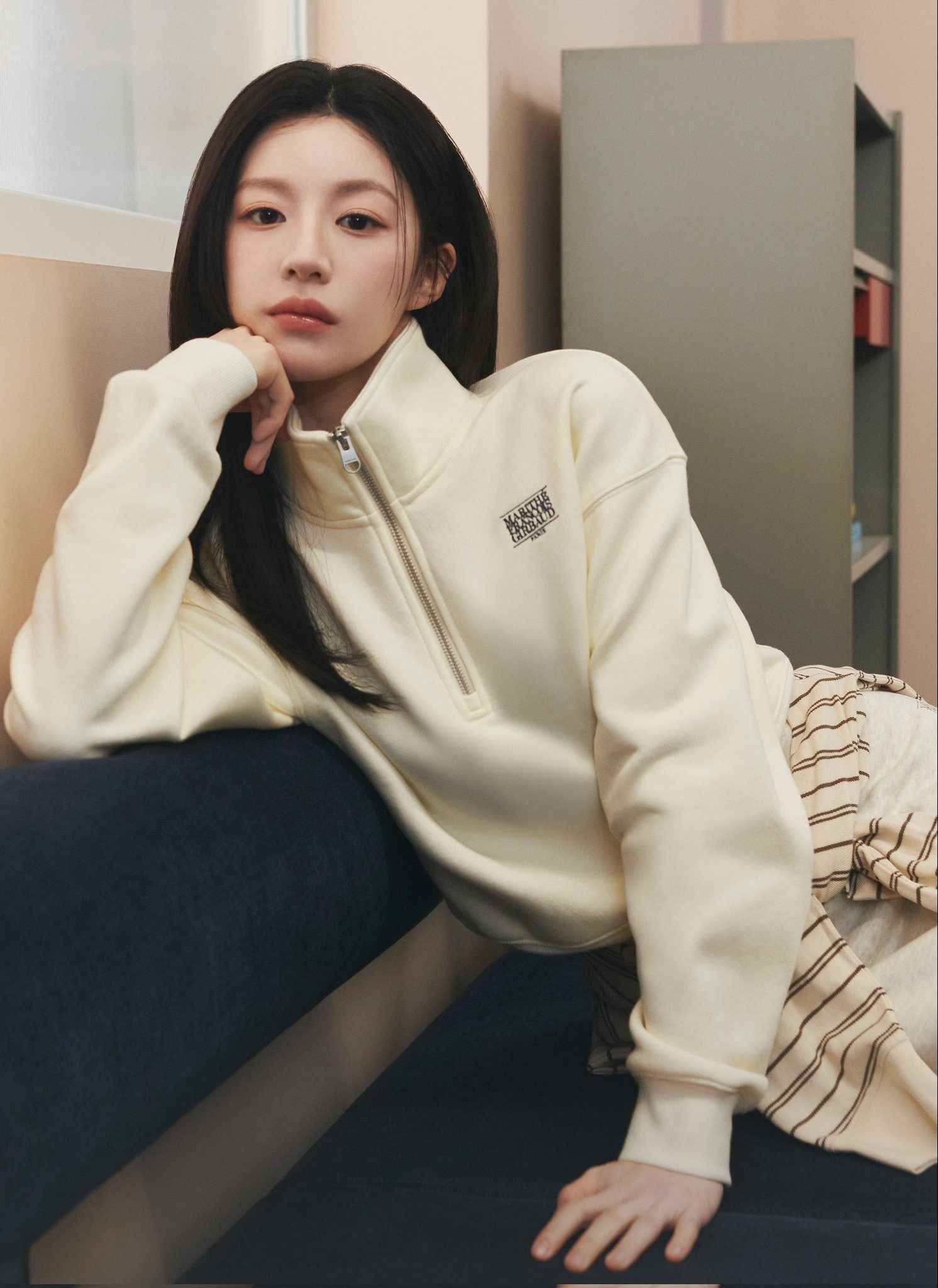 Recent activity shot of Go Younjung