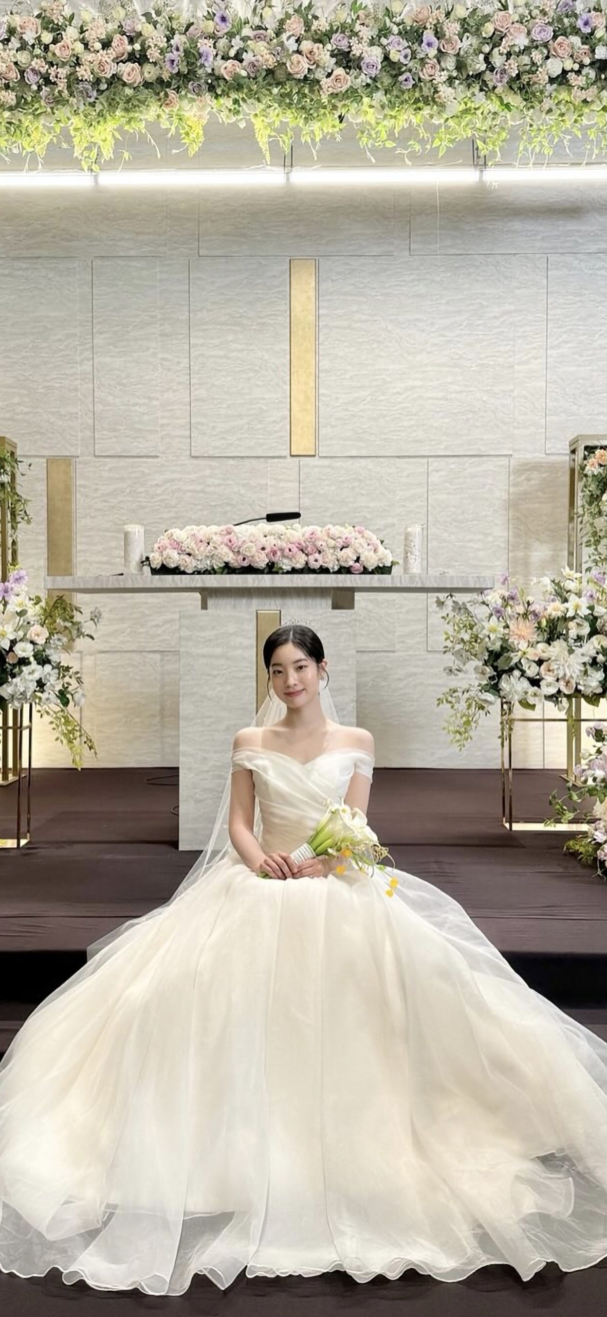 Special wallpaper made by Dahyun's fans