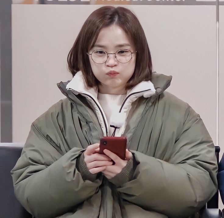 Behind-the-scenes cut of Jeon Mido