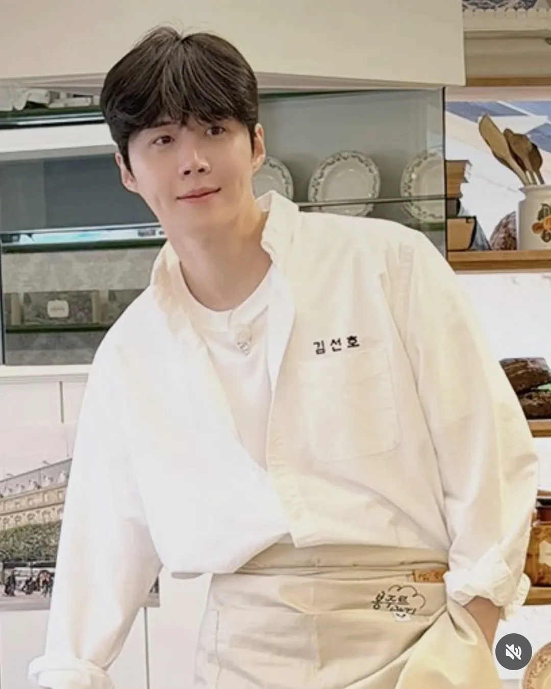 A moment captured by a fan of Kim Seonho