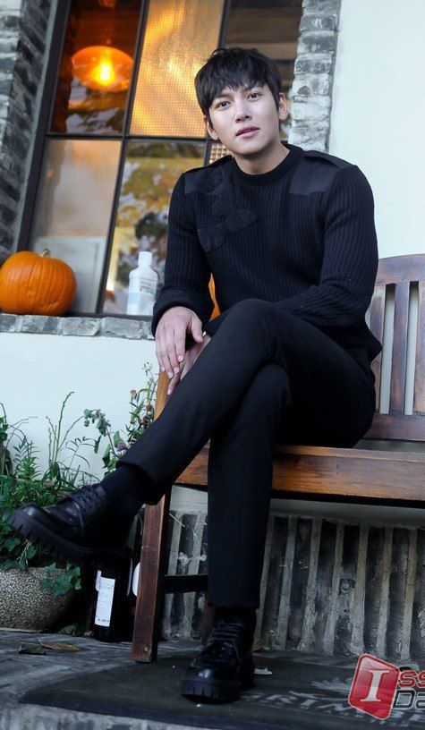 チ・チャンウクのビハインドカット