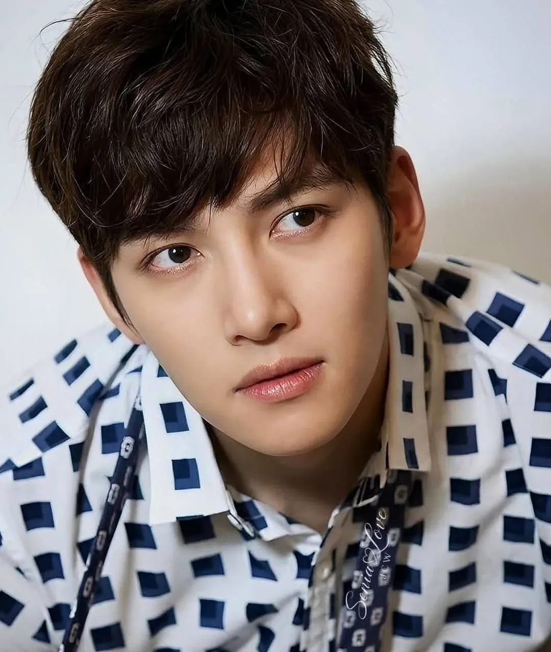 지창욱의 비하인드 컷