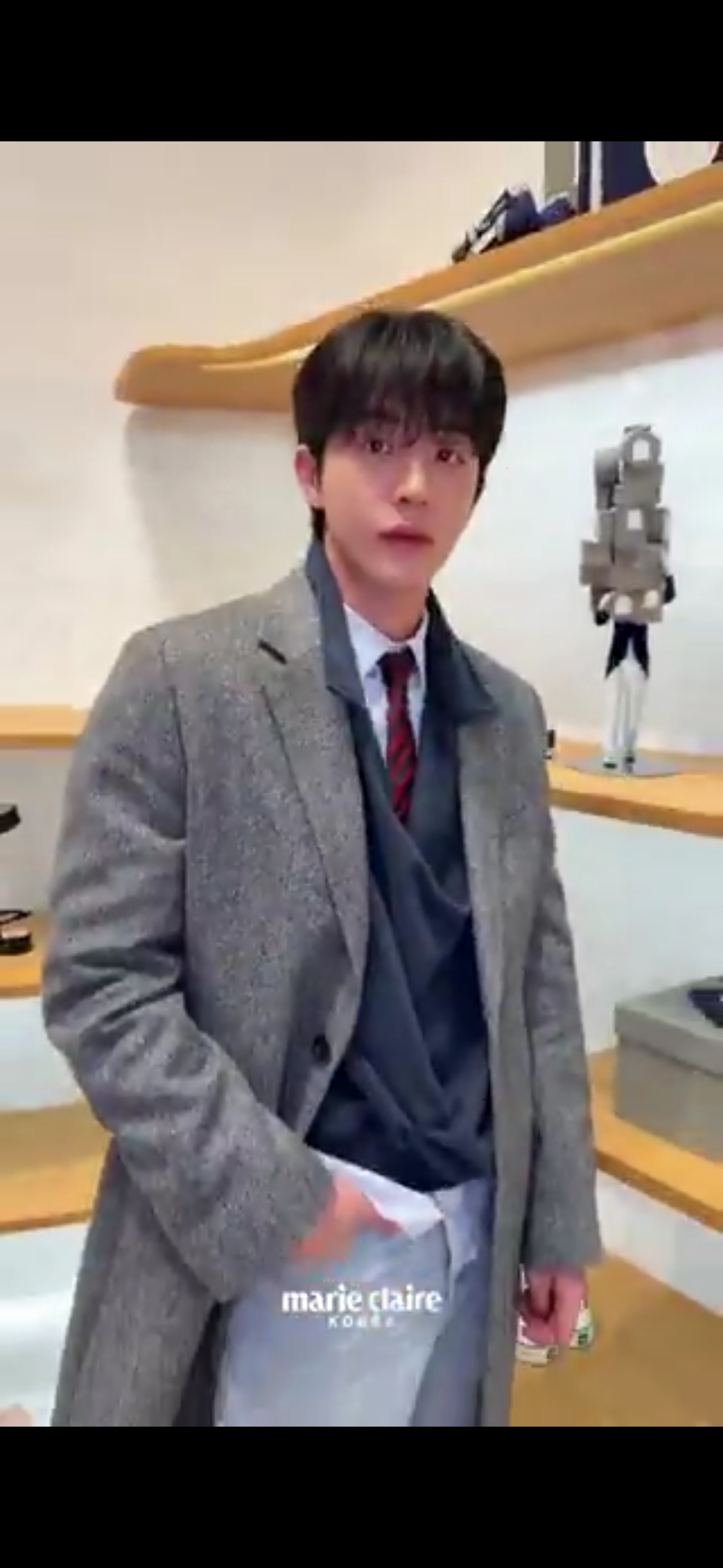 Behind-the-scenes cut of Nam Joohyuk