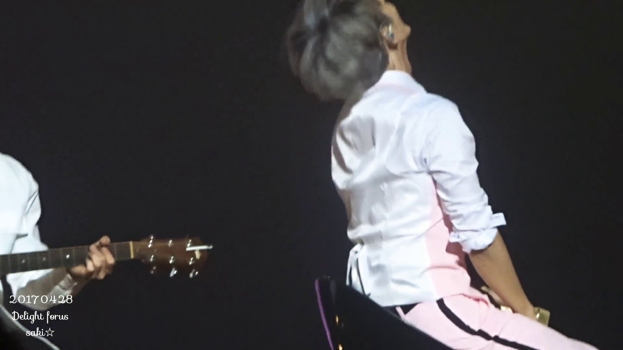 A moment captured by a fan of Lee Joongi