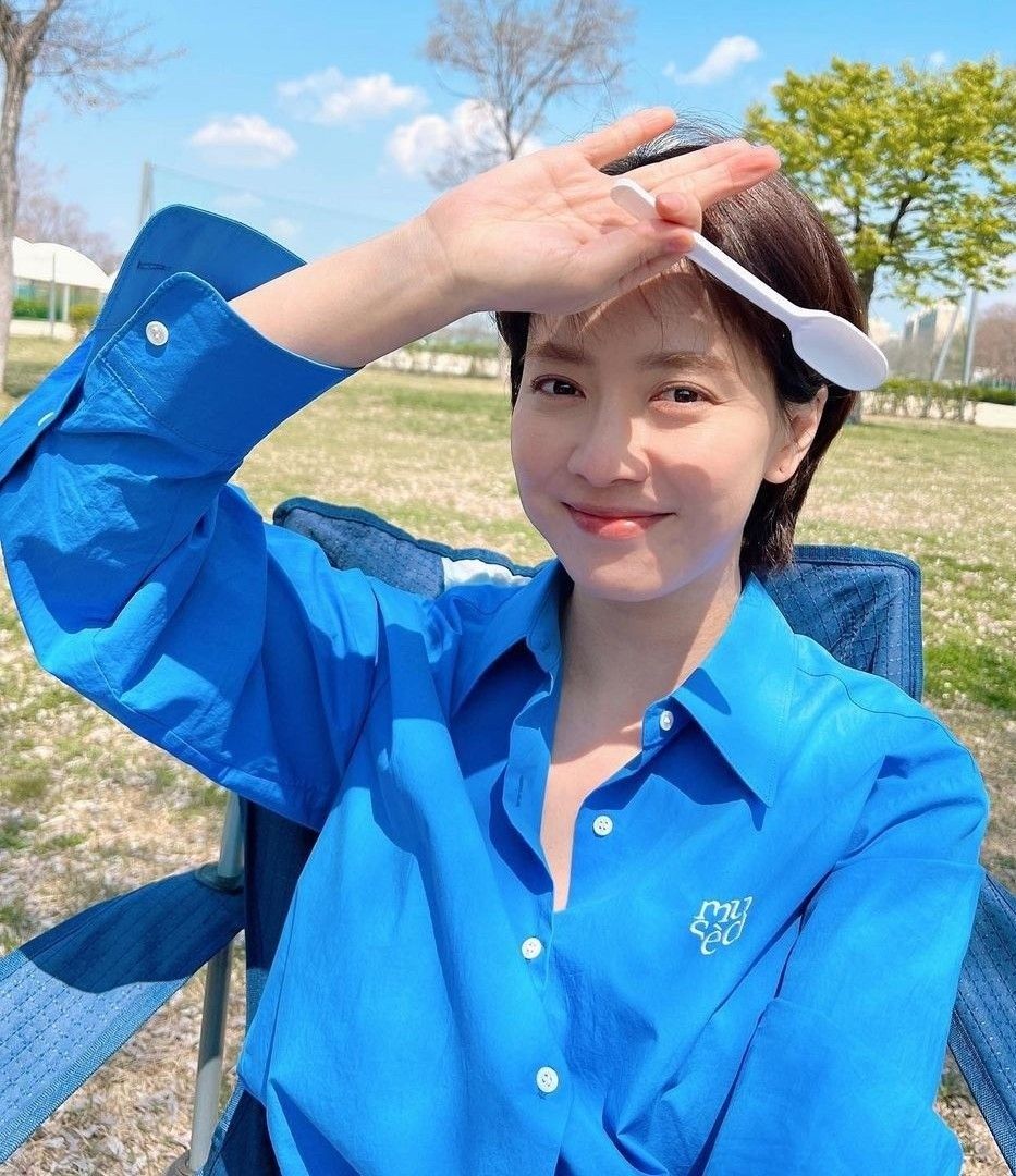 Foto kegiatan terbaru dari Song Jihyo