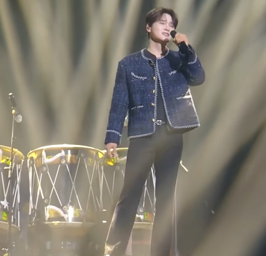 粉丝拍下的朴瑞镇瞬间