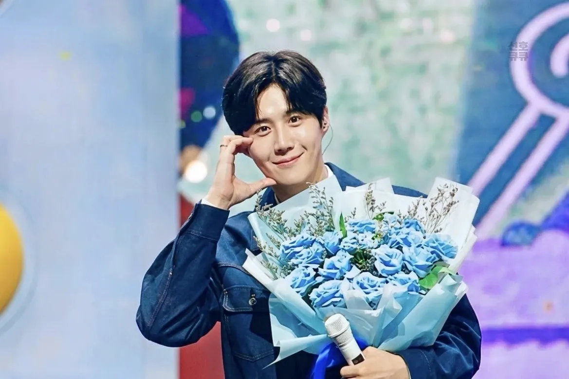Latest photo of Kim Seonho