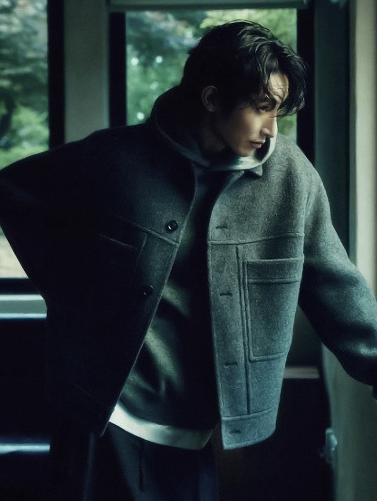 Behind-the-scenes cut of Lee Soohyuk