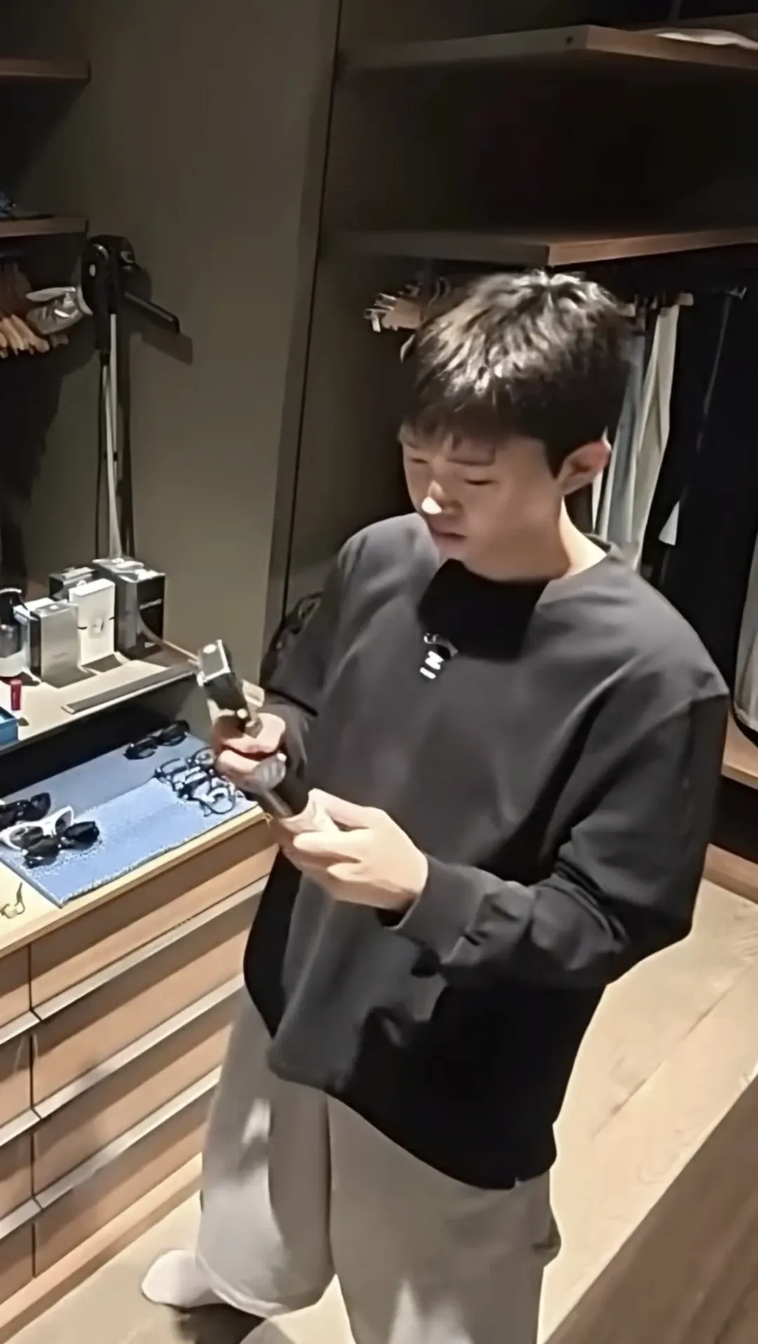 Recent activity shot of Lim Youngwoong