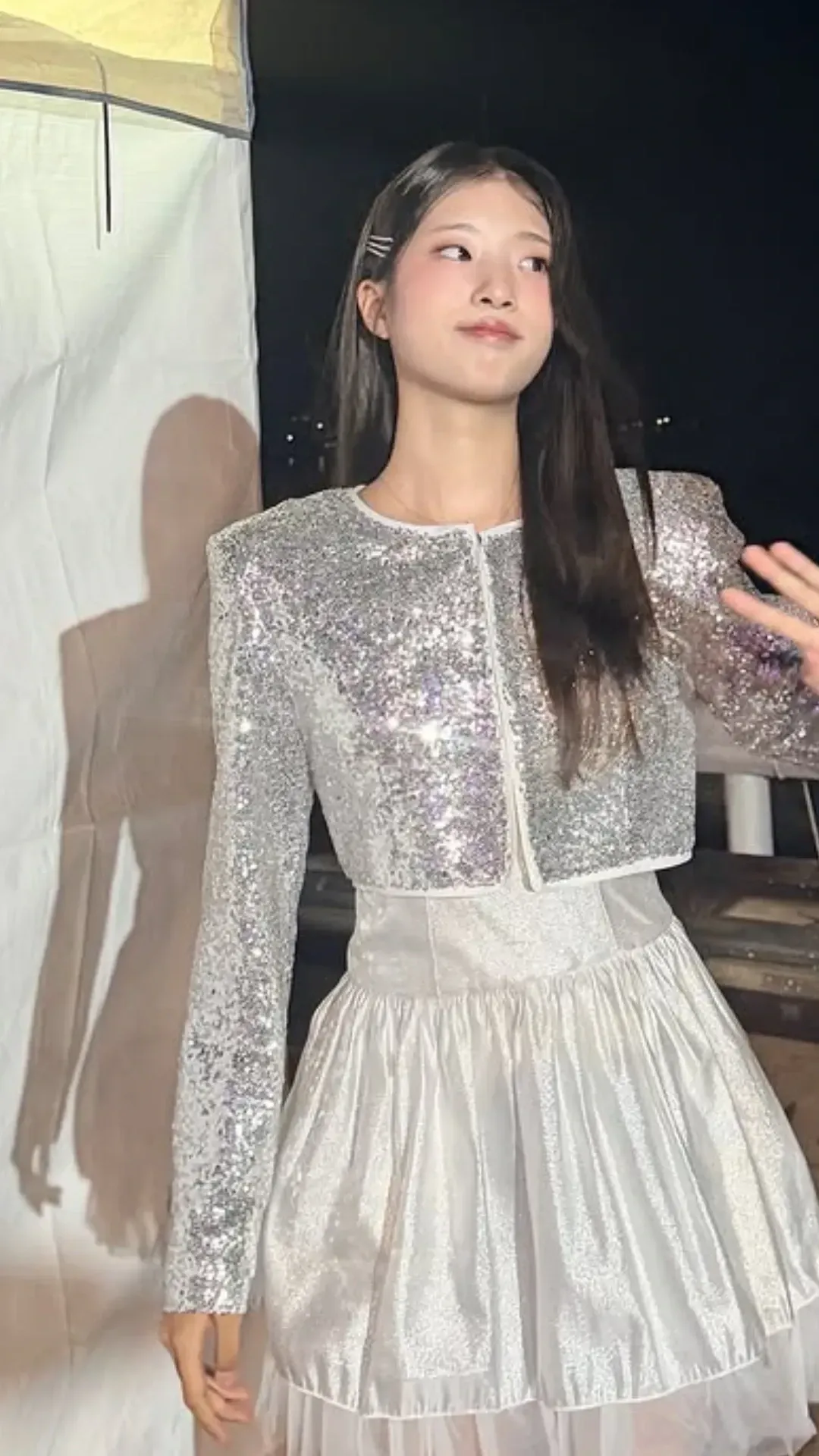 Emotional wallpaper shared by fans for Bin Yeseo