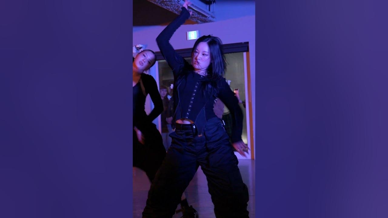 A moment captured by a fan of Aiki