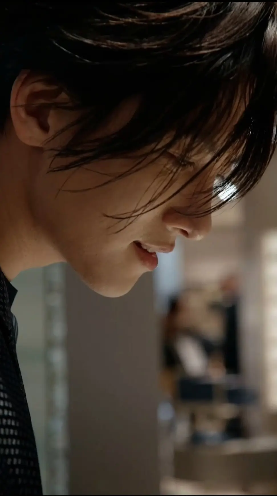 Behind-the-scenes cut of Ji Changwook