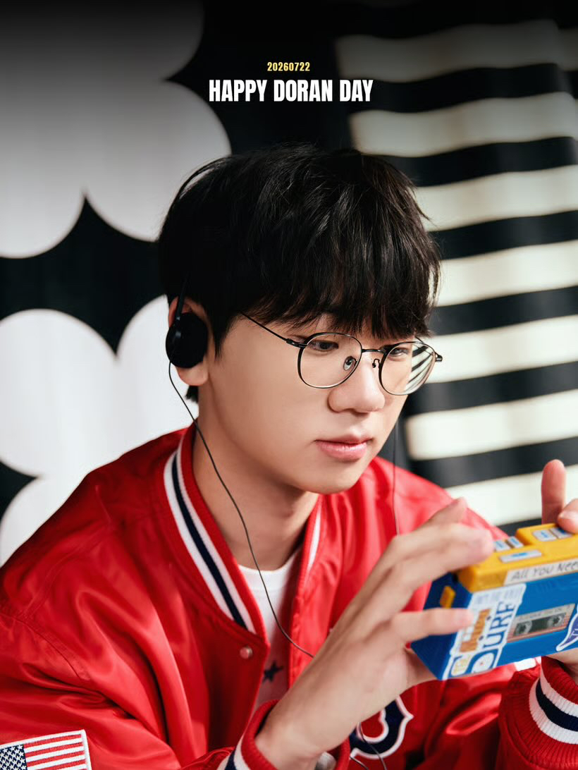 지금 주목받는 셀럽 게시글