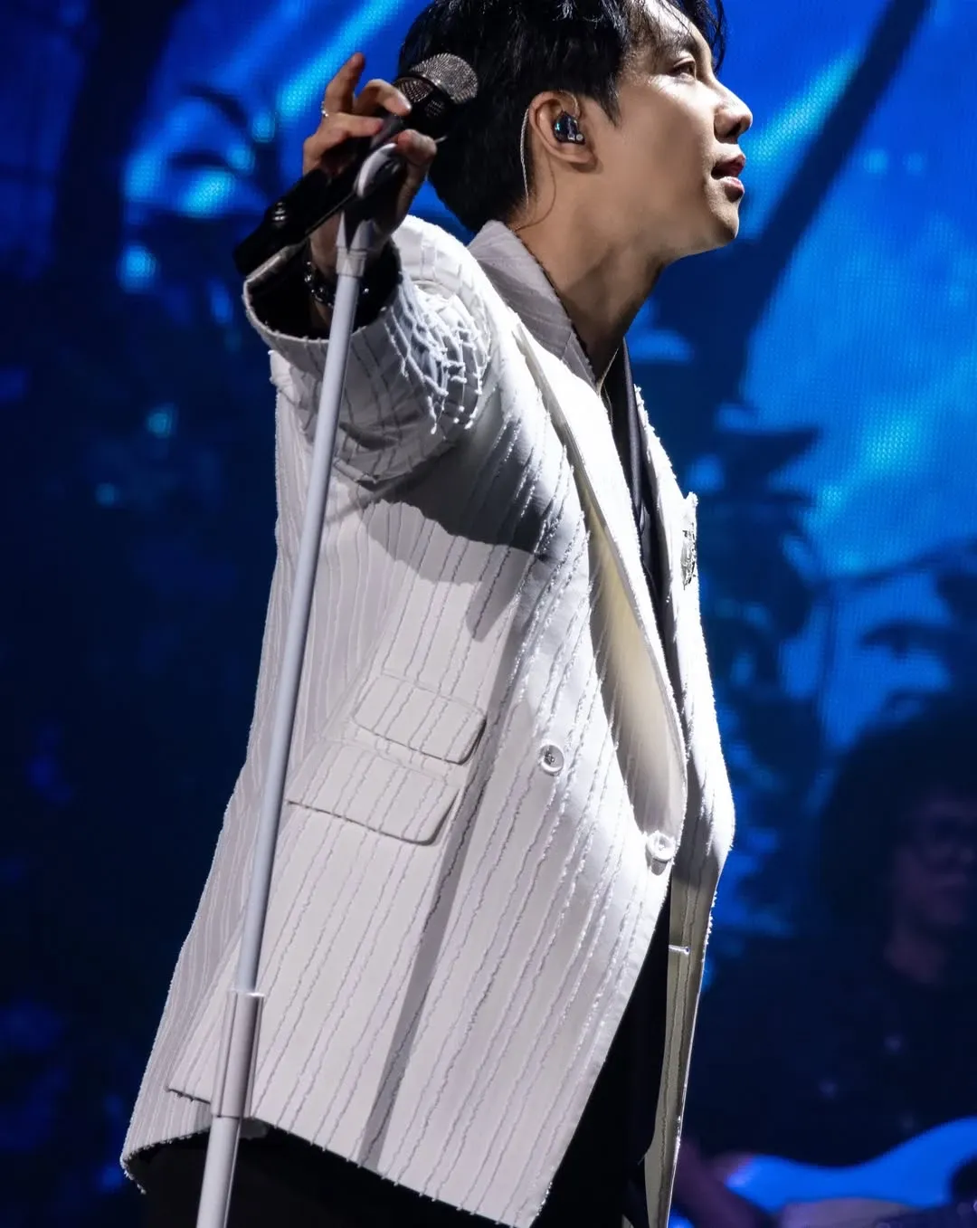 Foto kegiatan terbaru dari Lee Seunggi
