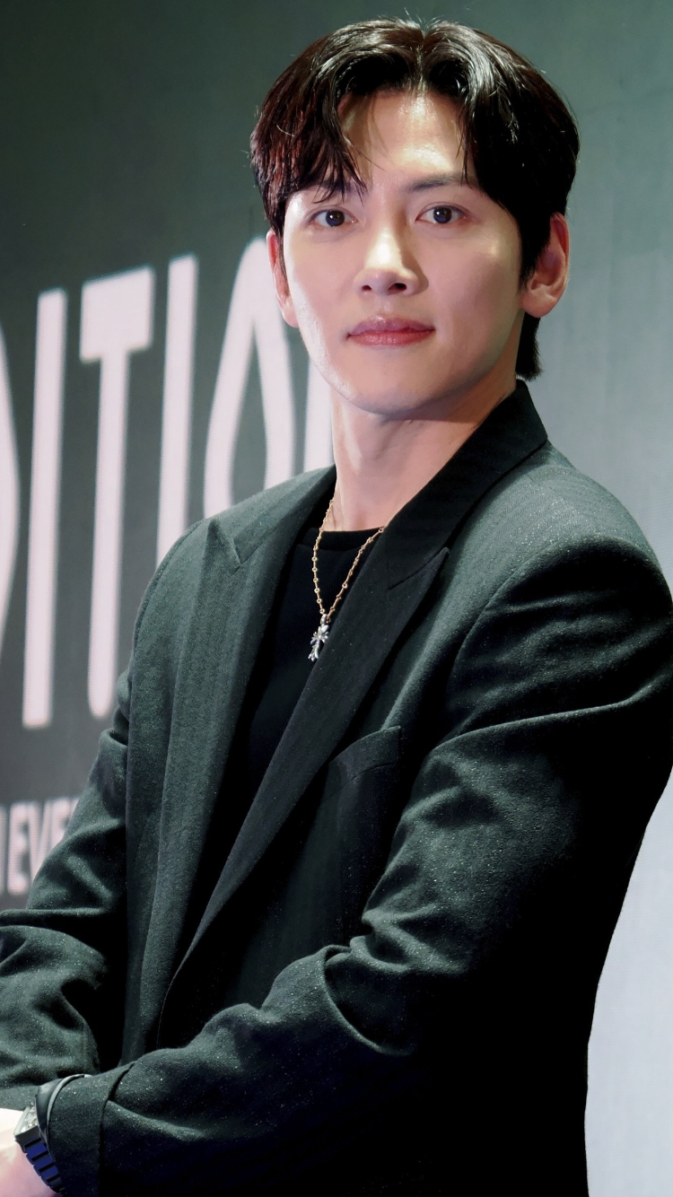 チ・チャンウクの最新写真